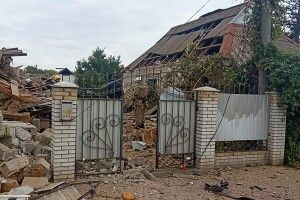 Власник хотів скоїти самогубство: у Запорізькій області вибухнув двоповерховий будинок (Фото)