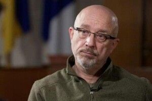 Росіяни демонструють наступальний потенціал на півдні - Резніков 