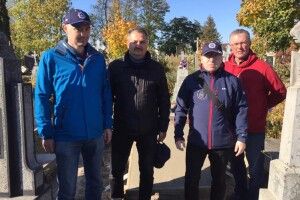 Що робили поліцейські з Польщі у Володимирі на кладовищі 