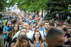 У Мінську затримали діджеїв, які ввімкнули пісню Цоя «Перемен требуют наши серца»