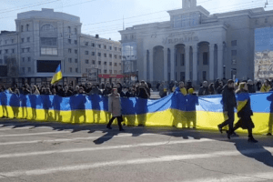 Жителі Херсона підготували «сюрприз» для російських окупантів у день «референдуму»
