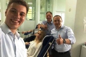 Рівненські чиновники поділилися своєю кров’ю