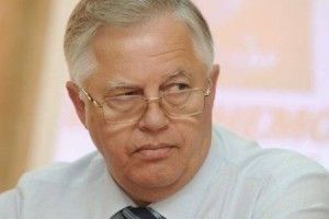 Старий комуняка Симоненко знову рветься до президентського корита