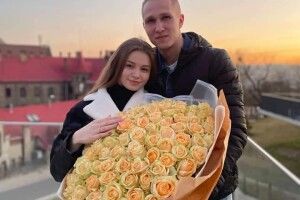 Повітряна тривога не завадила волинському рятувальнику створити сім`ю 