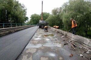 Ура! Нарешті взялись за міст біля Колок!