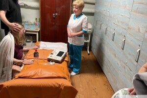 Промінчик Сонця: На Волині у пари переселенців у бомбосховищі народився малюк (Фото)