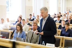 Санкції проти Порошенка були запроваджені на підставі сфальсифікованих документів – засідання Верховного Суду