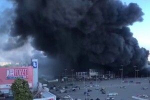 Росіяни вбили 12-річну волонтерку і її маму, яка співала у церкві 