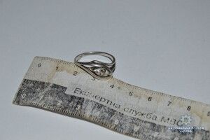 Двійко юних розбійників пограбували жінку на нічних вулицях Іваничів