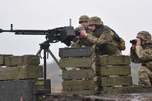 Хлопці, тримайтеся! Російські війська штурмують Херсон