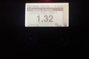 У Луцьку вночі затримали водія-п’яничку та молодика з наркотиками