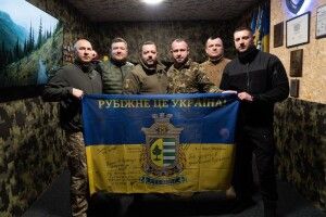 Міського голову з Волині чекала несподіванка на передовій