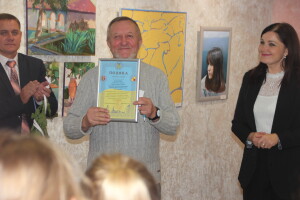 У Луцькій художній школі традиційна виставка «Осіння палітра»