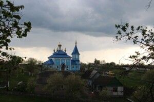 Митрополит Михаїл відвідає парафію у волинському селі, яке згадується в Іпатіївському літописі