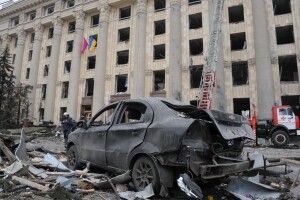 Окупанти градами розтрощили центр міста Баштанка неподалік Миколаєва 
