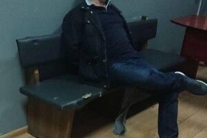 У Луцьку громадянин Німеччини накинувся на патрульного (відео)
