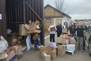 Екологічний рекорд: у ліцеї на Волині зібрали понад 3 тонни макулатури (Фото)