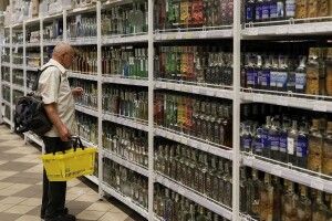 В Україні знову здорожчає горіляка, «конина» та віскарик