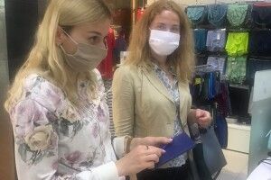 Інспектори Держпраці пройшлися рейдом торговим центром