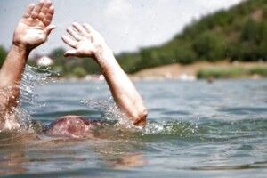 У Чебенях і Сапалаївці виявили тіла двох чоловіків 