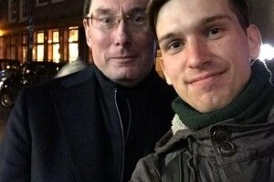 Та ну: Луценко гуляв і випадково зустрів Коломойського. В Амстердамі