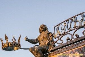 У Луцьку побільшає кликунів