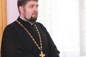 У священника ПЦУ в один день померли дружина і батько