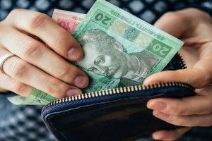 Прокуратура змусила кількох волинян повернути соціалку