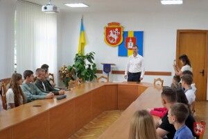 В одній з громад на Волині кращі учні отримали стипендії міського голови