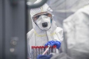 Українські дослідники вважають, що колективний імунітет до коронавірусу з’явиться протягом року