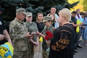 «Золотий хрест» та відзнака «За поранення»: у День Незалежності на Волині нагородили бійців ЗСУ