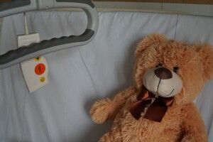 З рота почала йти піна: у Рівному 2-річний хлопчик проковтнув капсулу для прання