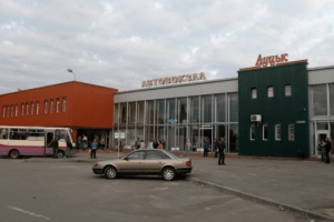 Нові правила перевезень: куди із Луцька досі не їздять автобуси