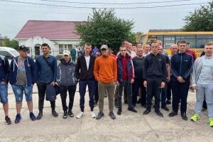 В Іваничах провели на службу новобранців