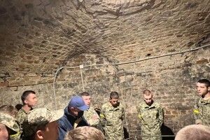  Прикордонникам-строковикам показали історичні місця Луцька (Фото)