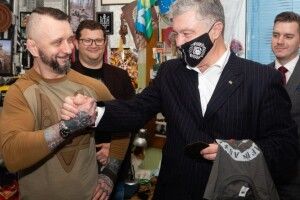 «Ріффмастер» подякував Порошенку за підтримку і закликав ЗМІ не роздувати фальшивих сенсацій