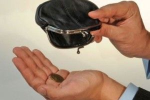 Скільки українців живуть за межею бідності