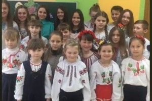 22 школярів читали твори Лесі Українки