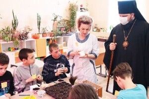 Журналісти розповіли, як РПЦ розселяє примусово депортованих до росії українців 