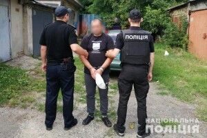 Водій у Луцьку попався на порушенні ПДР, а виявилося, що він ще й таксує без документів