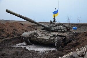 росіяни причепили до танків українські прапори й обстрілюють окуповані села на Херсонщині