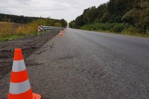 На дорозі Луцьк-Володимир-Волинський невдовзі укладатимуть верхній шар
