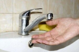 У Луцьку будівельники пошкодили водопровід - зупинено водопостачання на кількох вулицях