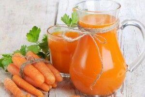 Пальчики оближеш! Коса надворі,  а панна в коморі