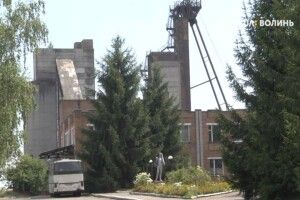 На Волині шахтар добу перебуває у підземці на знак протесту