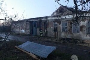 На Рівненщині горів столярний цех