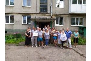 У Луцьку відремонтують прибудинкову територію на Перемоги, 21