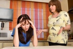 Невістка знущалася над свекрухою – сімейні сварки дійшли до суду
