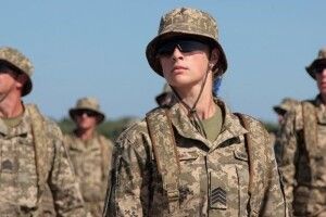 Зеленський підписав закон про добровільний військовий облік для жінок