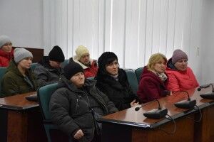 Мер Луцька зустрівся з матерями та дружинами військових, які перебувають в полоні і вважаються безвісти зниклими